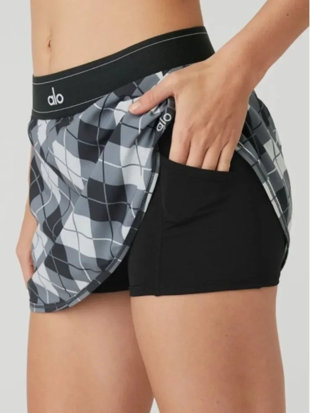 Alo Argyle Match Point Tennis Skirt Black Anthracite Plaid Sports Shorts Skort